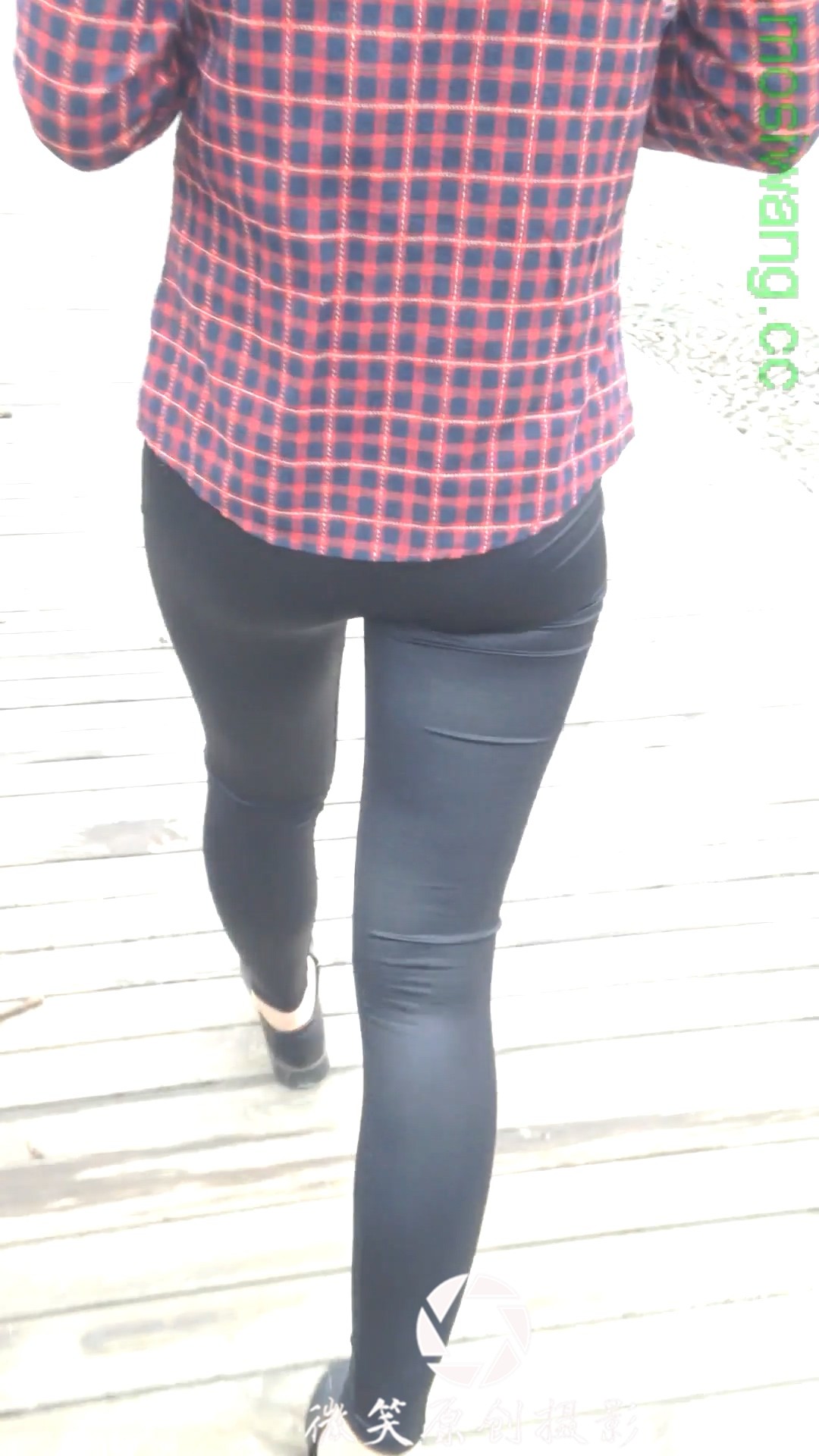 63581.mp4_20220815_205830.449.jpg