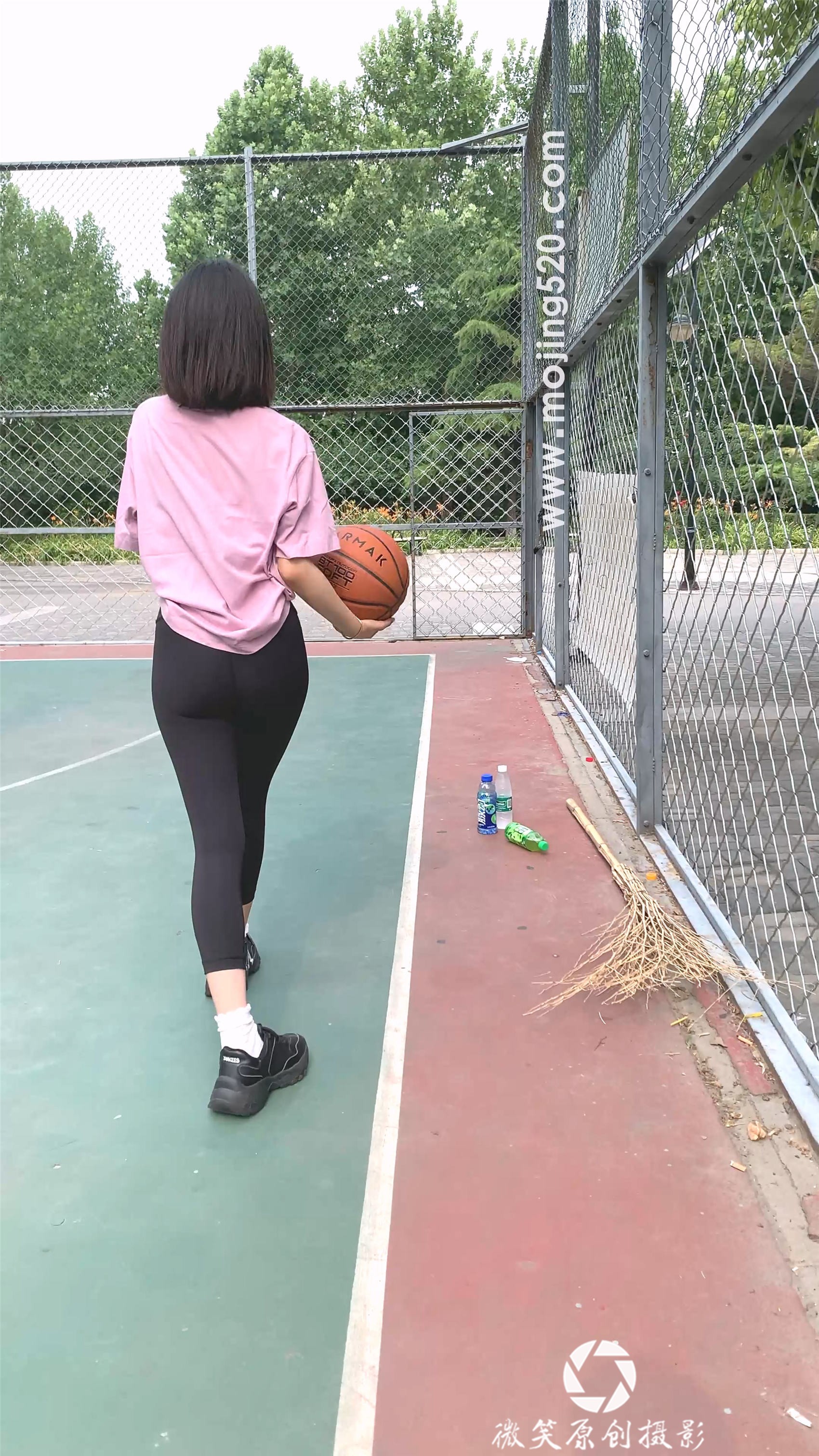 63873.mp4_20220913_221711.406.jpg