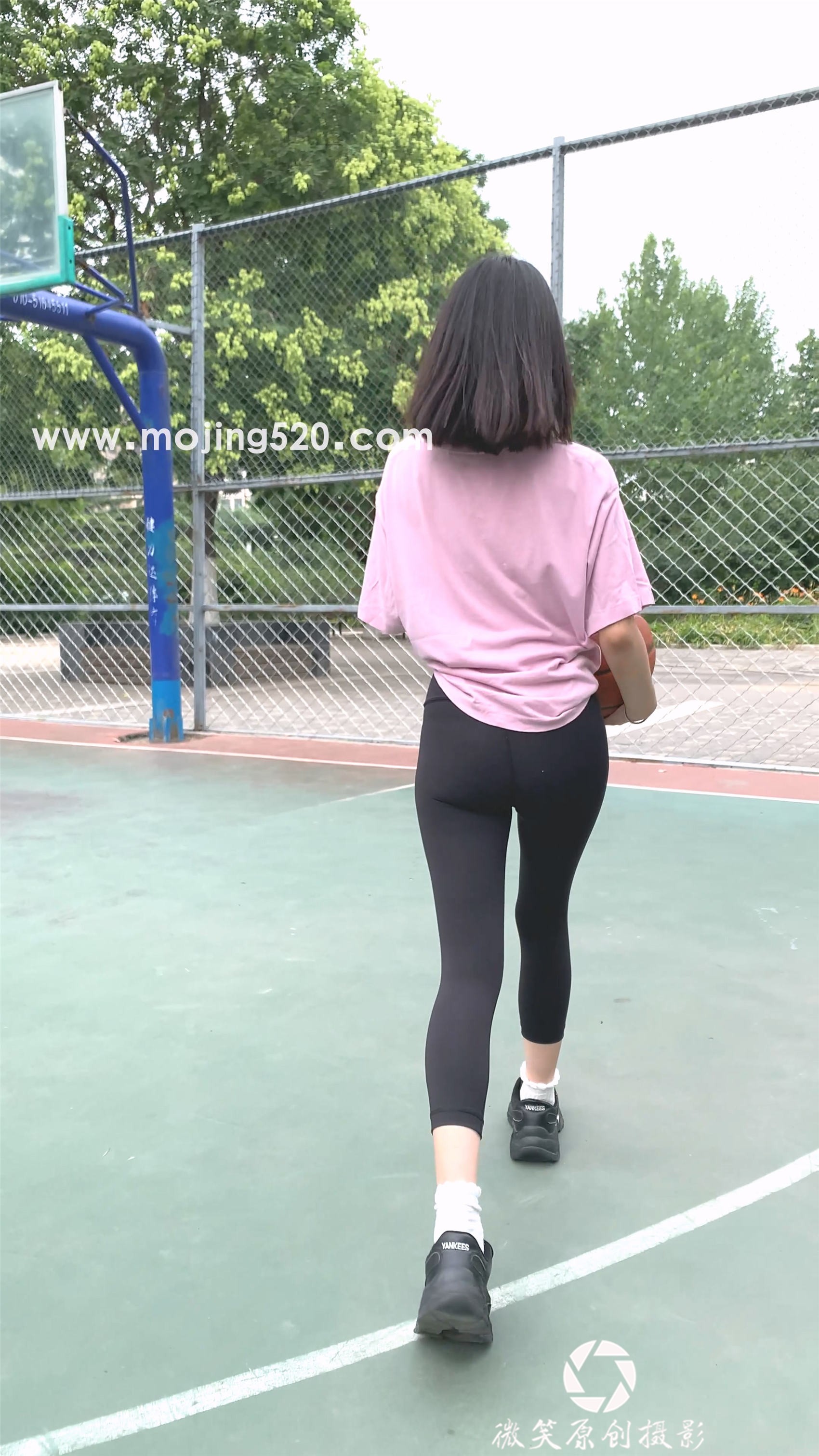 63873.mp4_20220913_221805.290.jpg