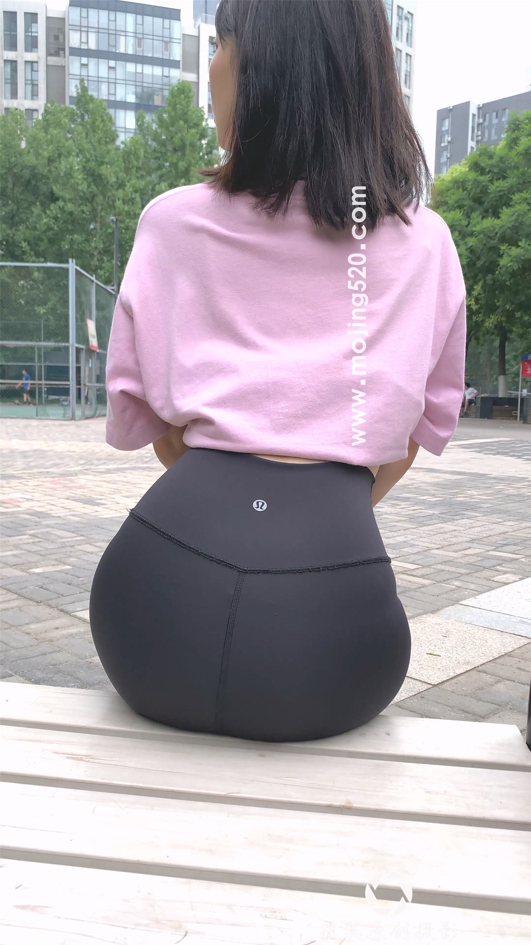 63873.mp4_20220913_221931.343.jpg