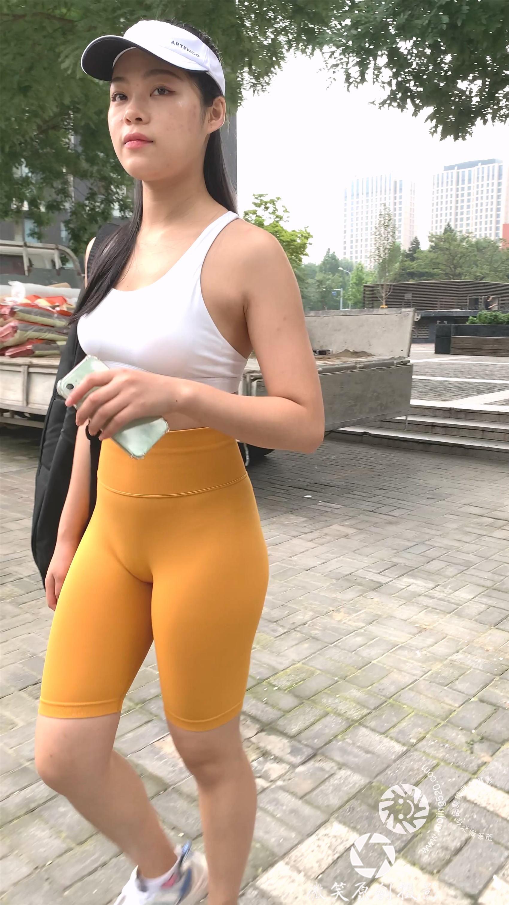 63878.mp4_20220920_203145.663.jpg