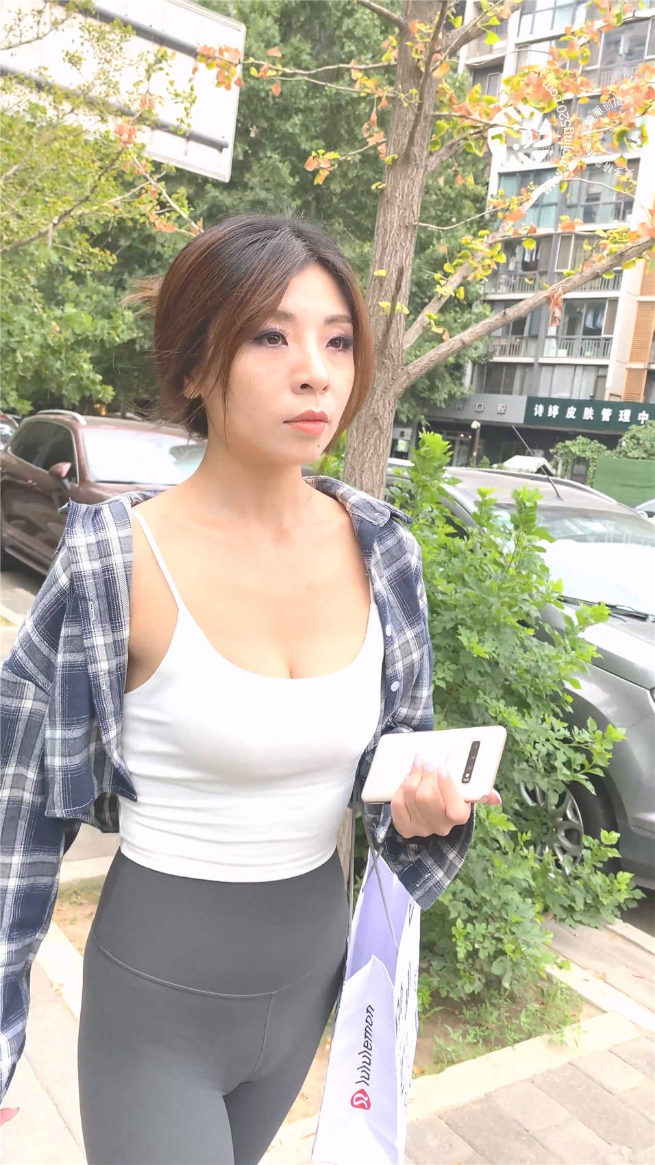 64473.MP4_20230227_234100.829.jpg