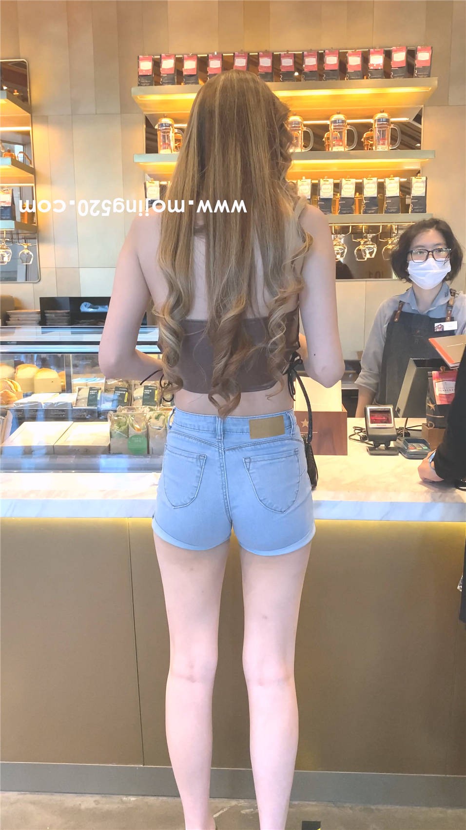 64482.MP4_20230227_234227.410.jpg