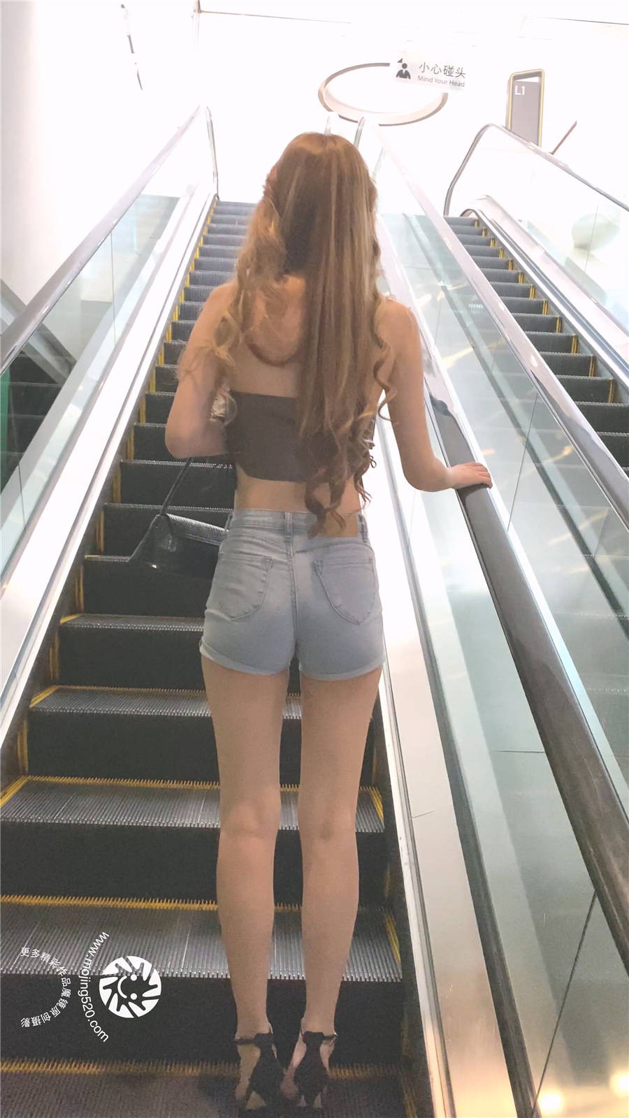 64482.MP4_20230227_234240.699.jpg