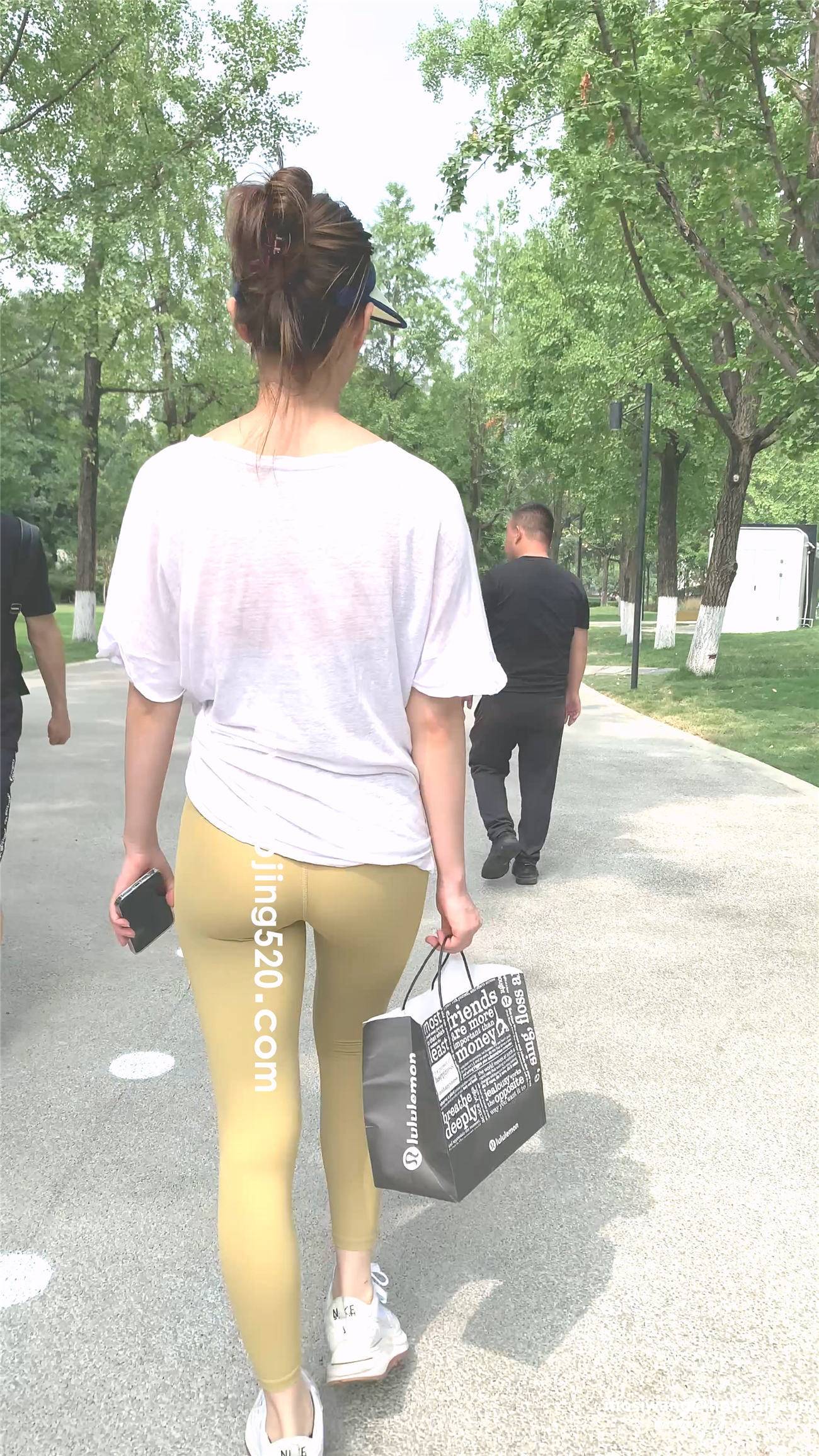 67912.mp4_20240103_140930.342.jpg