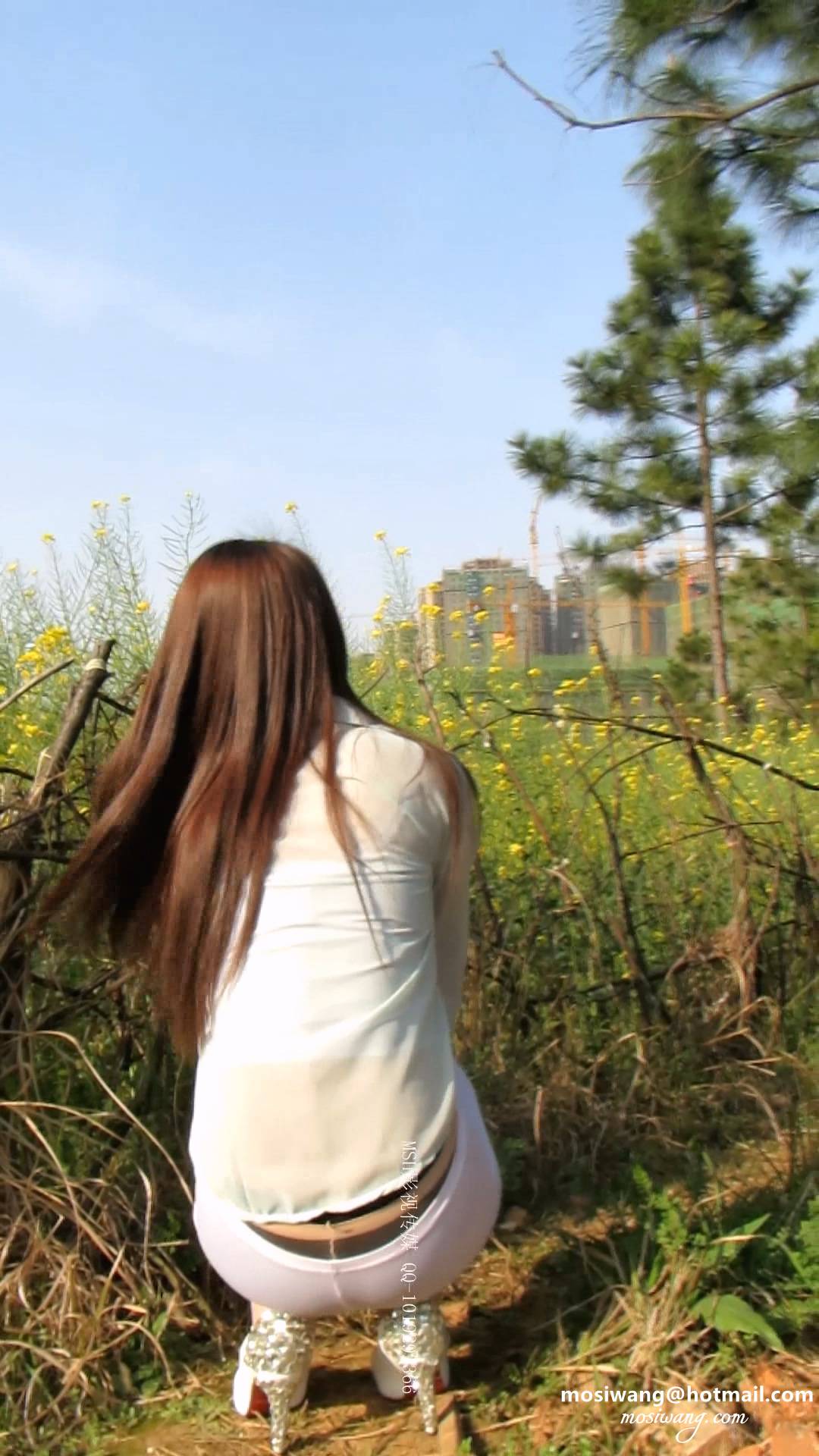 70192.AVI_20240929_004554.276.jpg
