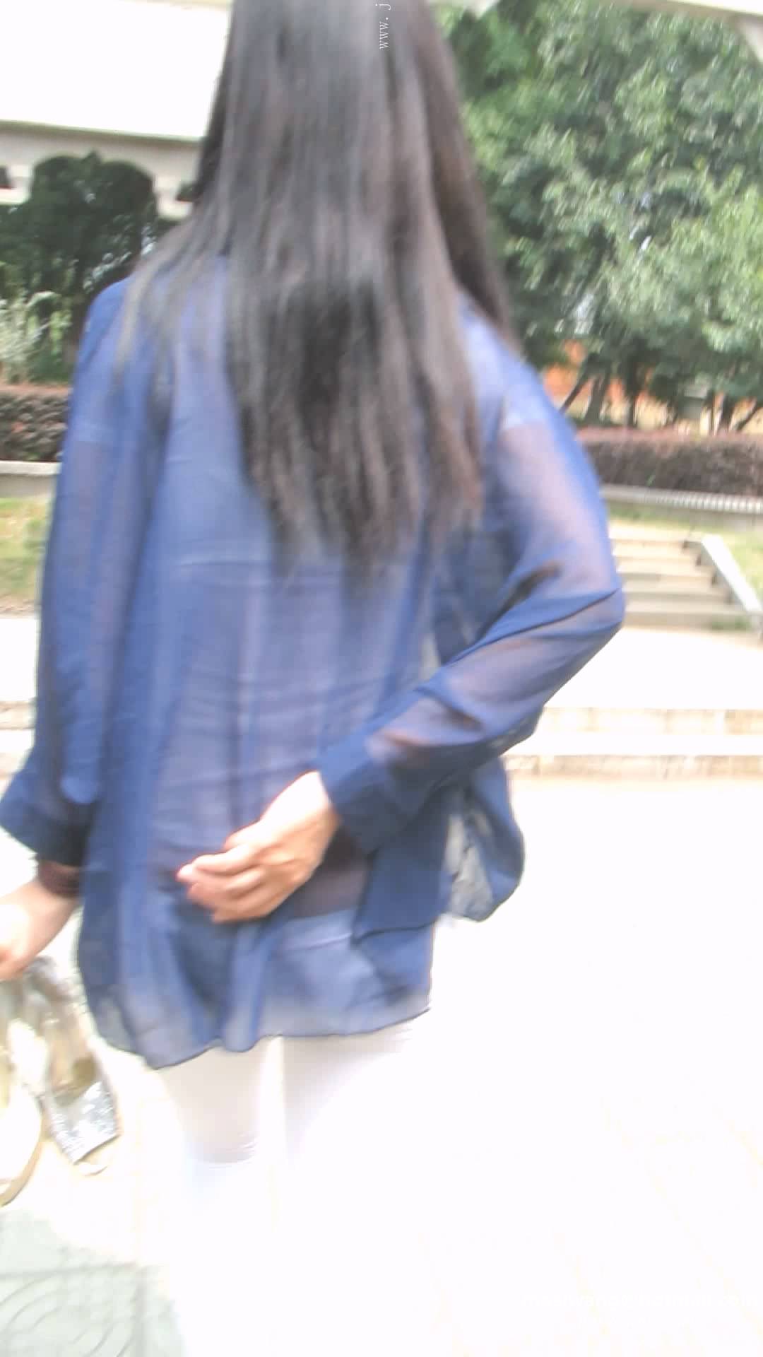 70476.AVI_20241106_200104.305.jpg