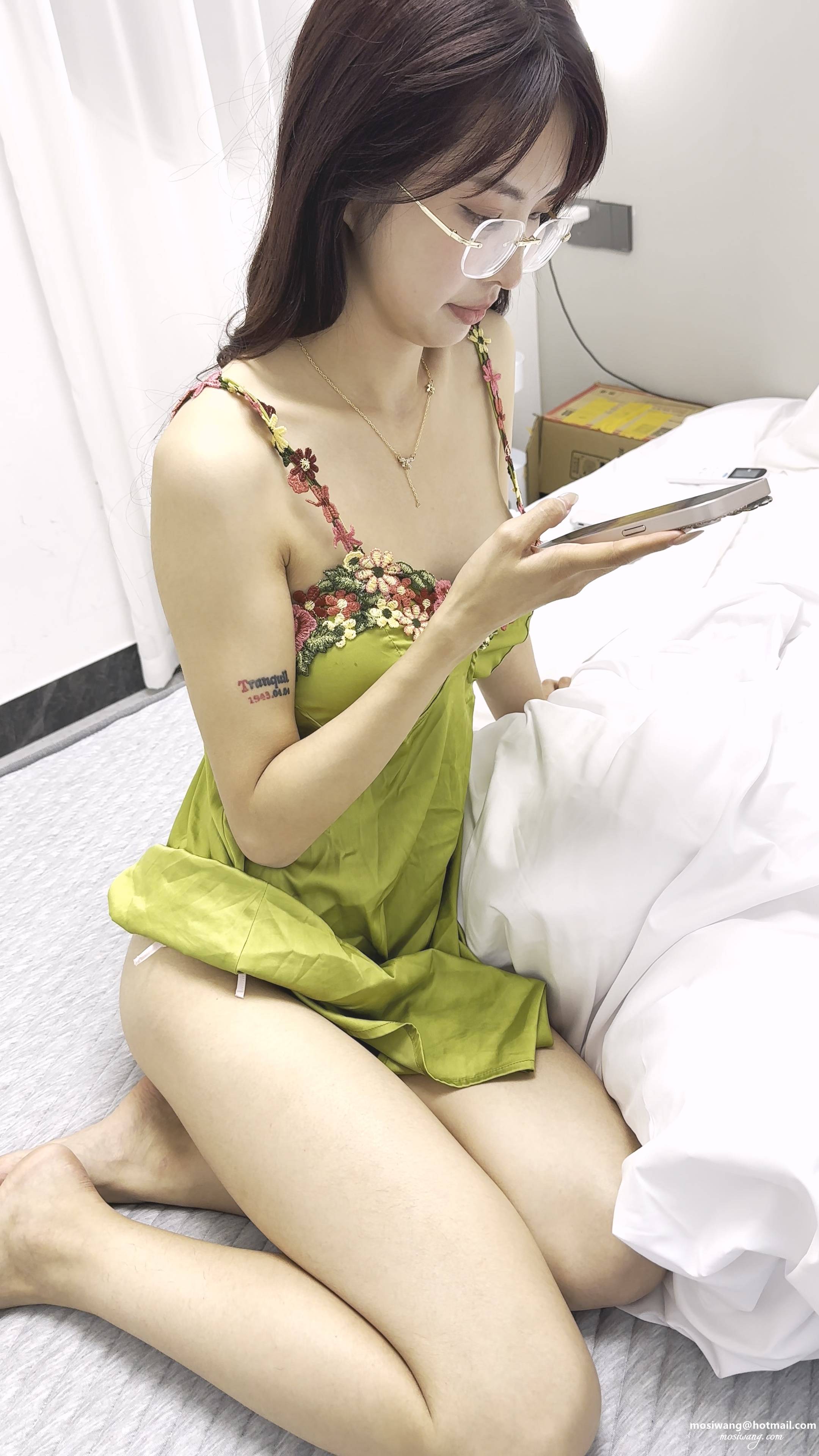 给此邮箱发邮件：mosiwang@hotmail.com2024_11_25_22_04_IMG_4690.MOV_20250830_150404.069.jpg