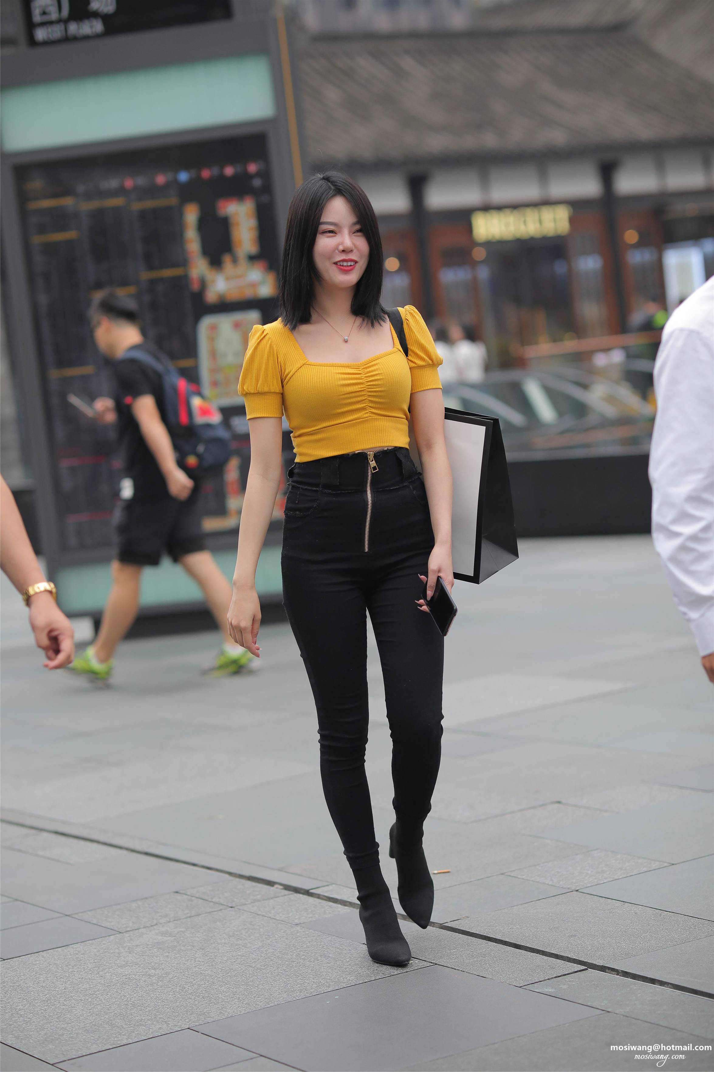 B35A0229-给此邮箱发邮件：mosiwang@hotmail.com.JPG