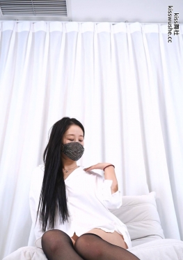 72183-72184爱跳舞的透明短裙比基尼长腿美女视频