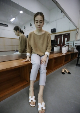 DXG-Z1-001【180P】舞蹈室的休闲裤长腿美足女同--套图