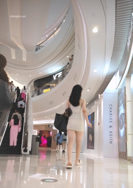 71244逛商场的超短裙大白腿小姐姐长腿小姐姐视频
