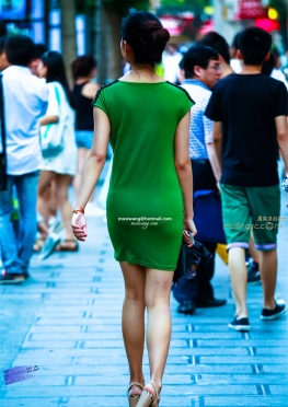 绿色裹身裙（12P）