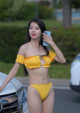 10617碧Y米橙-BJN【677P】草地里的比基尼长腿美女模特套图